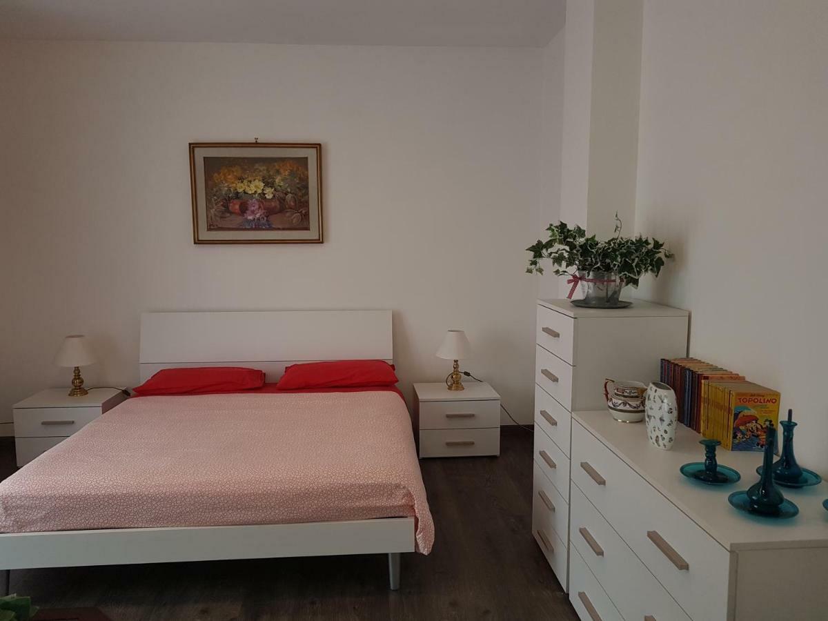 In Centro A Saint Vincent Διαμέρισμα Εξωτερικό φωτογραφία